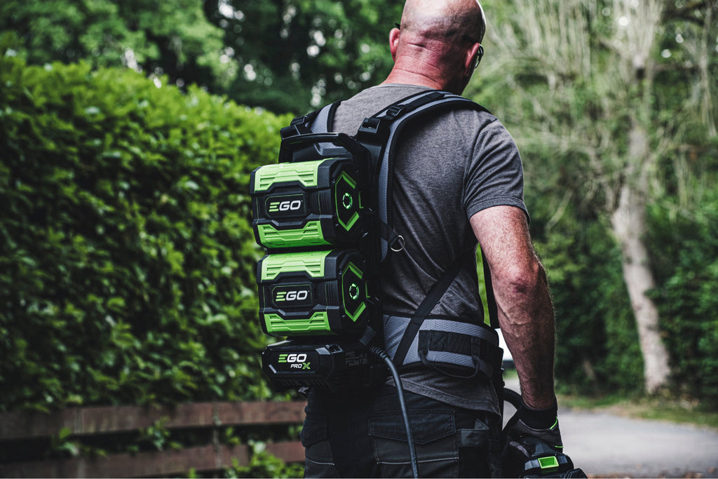 Chrbtový nosič EGO Power+ duálny s technológiou Peak Power™