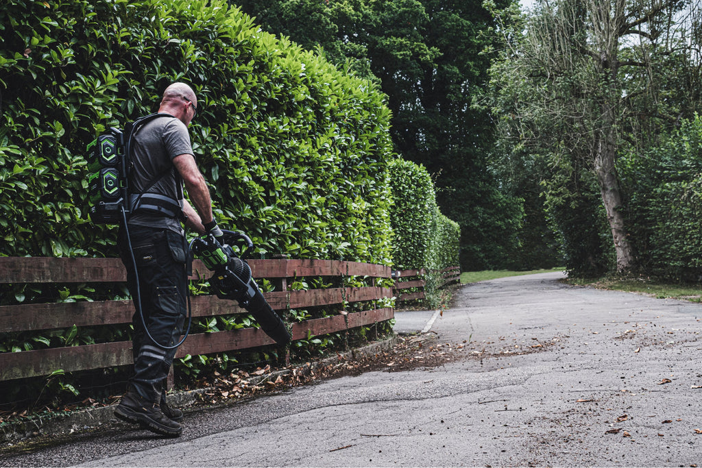 Chrbtový nosič EGO Power+ duálny s technológiou Peak Power™