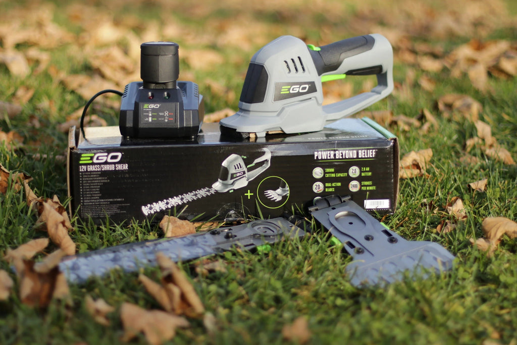 Nabíjačka EGO Power+ 12 V pre nožnice CHT2001E