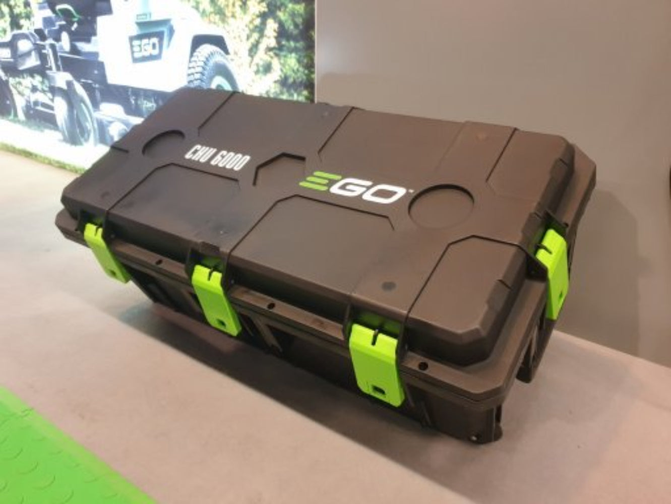 Multinabíjací box EGO Power+ nabíjací box pre 6 batérií