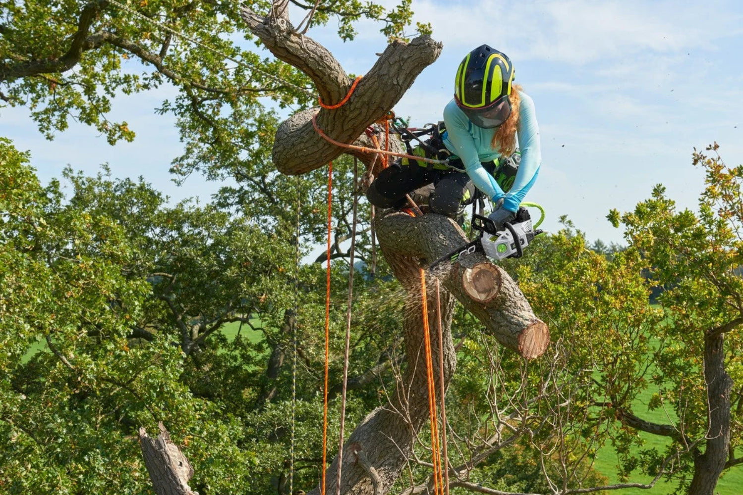 EGO Power+ CSX3000 profesionálna aku arboristická reťazová píla