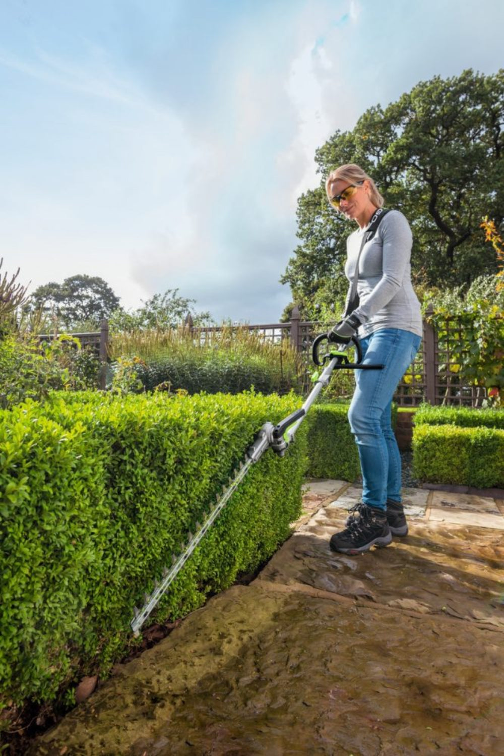 MHCC1022E  Multi-Tool sada na stromy a živé ploty