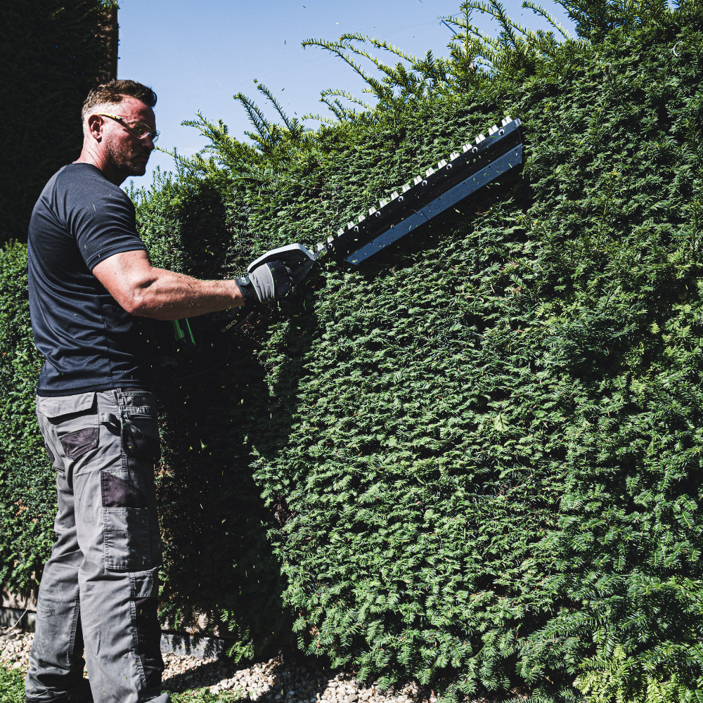 EGO Power+ HTX7500S PRO X 75 cm profesionálny krátky plotostrih / nožnice na živý plot pre maximálnu kontrolu