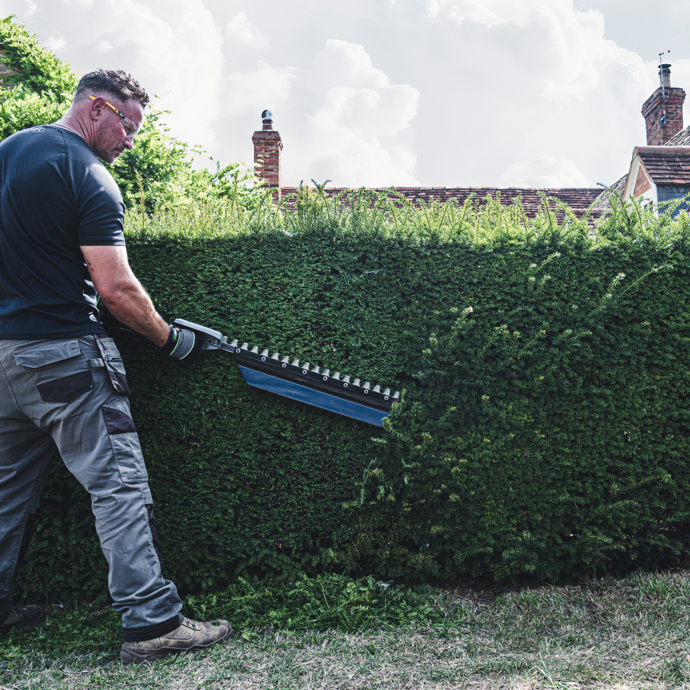 EGO Power+ HTX7500S PRO X 75 cm profesionálny krátky plotostrih / nožnice na živý plot pre maximálnu kontrolu