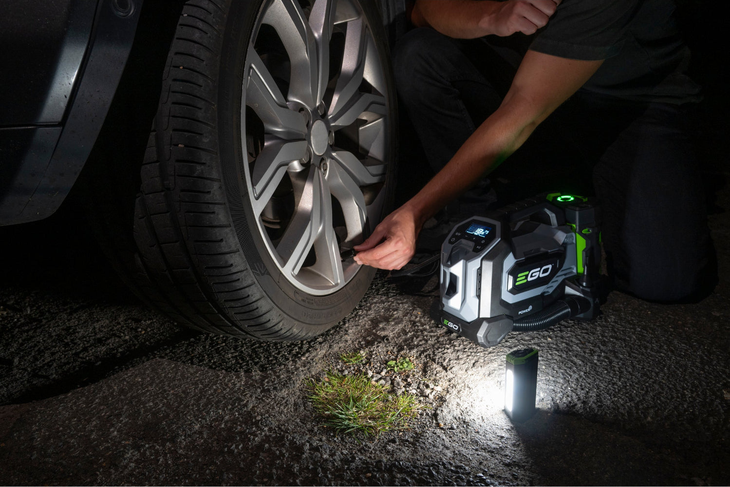 Kompaktný kompresor EGO Power+ 11 Bar