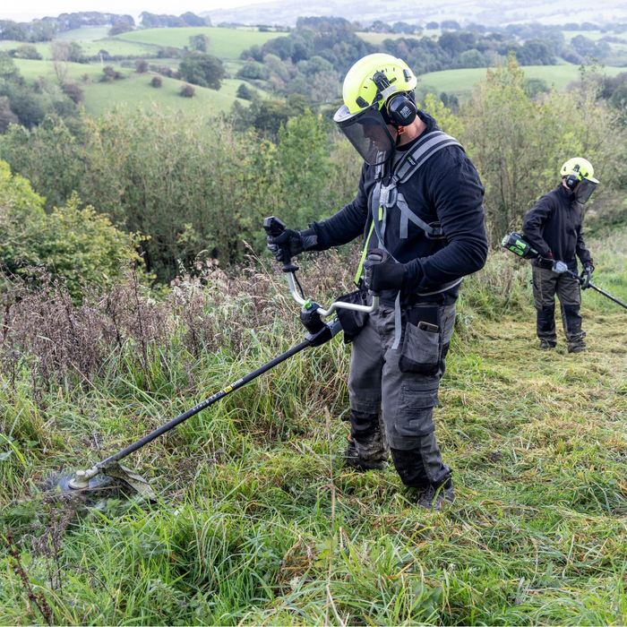 Bicyklová rukoväť pre presnú kontrolu