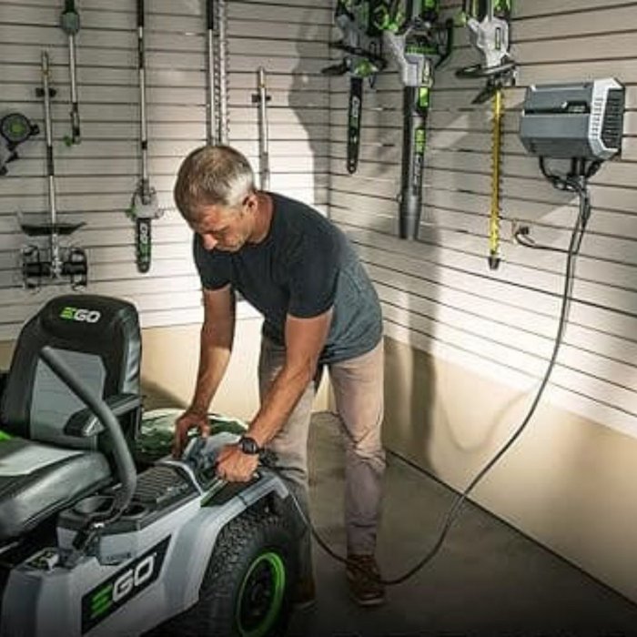 Nabíjanie priamo v stroji