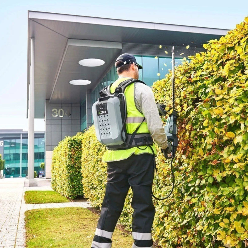 EGO Power+ HTX6500 PRO X 65 cm profesionálne nožnice na živý plot / plotostrih pre celodenné nasadenie