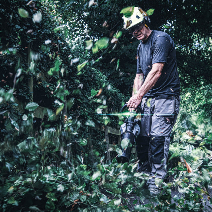 Digitálne ovládanie s LCD a Bluetooth