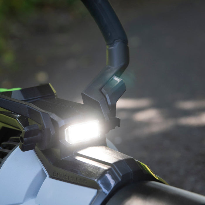 Ergonomický dizajn s LED svetlom