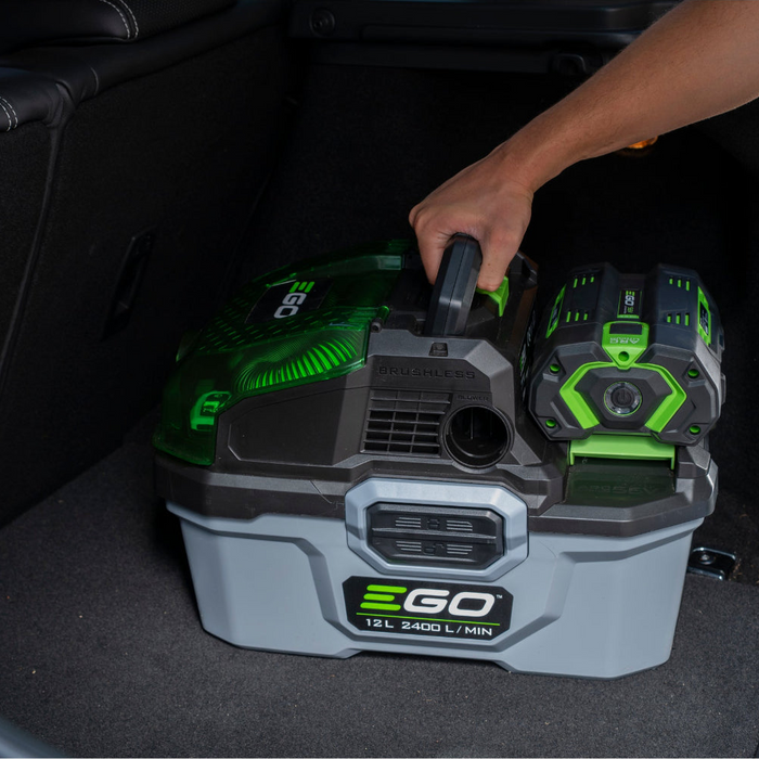 Kompaktný "kufríkový" dizajn