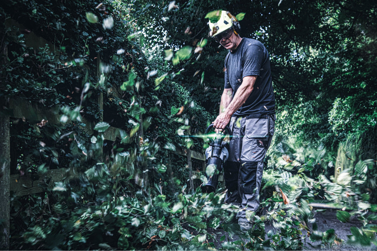 EGO POWER+ LBX1000 profesionálny chrbtový aku fukár na lístie pre extrémne nasadenie
