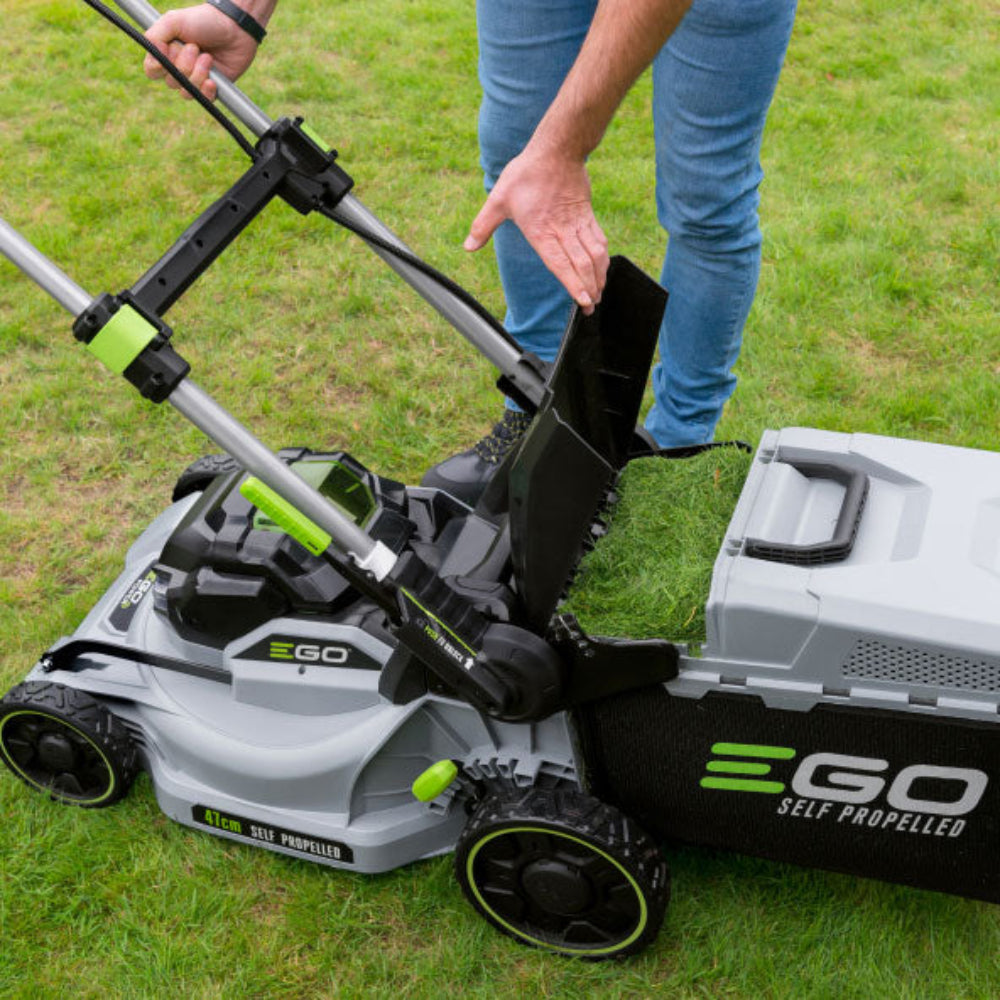 Akumulátorová kosačka EGO POWER+ 52 cm s pojazdom