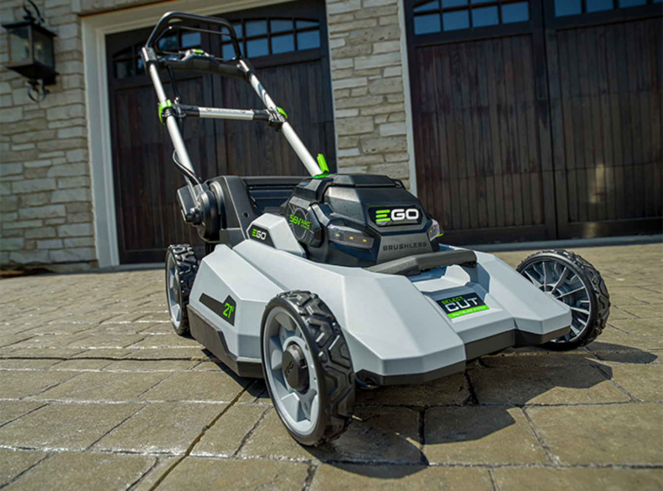 Akumulátorová kosačka EGO POWER+ 52 cm s pojazdom