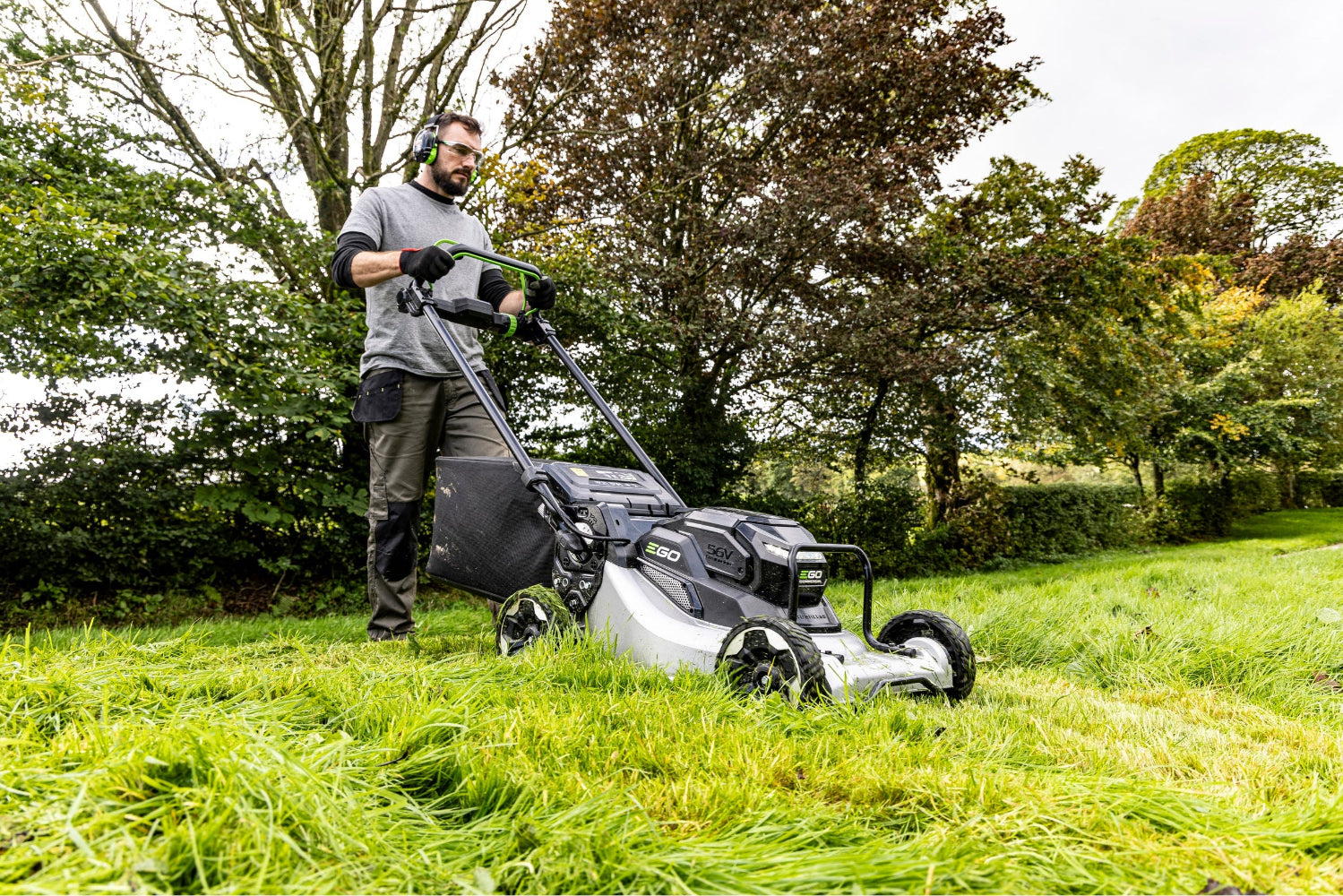 Akumulátorová kosačka EGO POWER+ 53cm PRO X s pojazdom