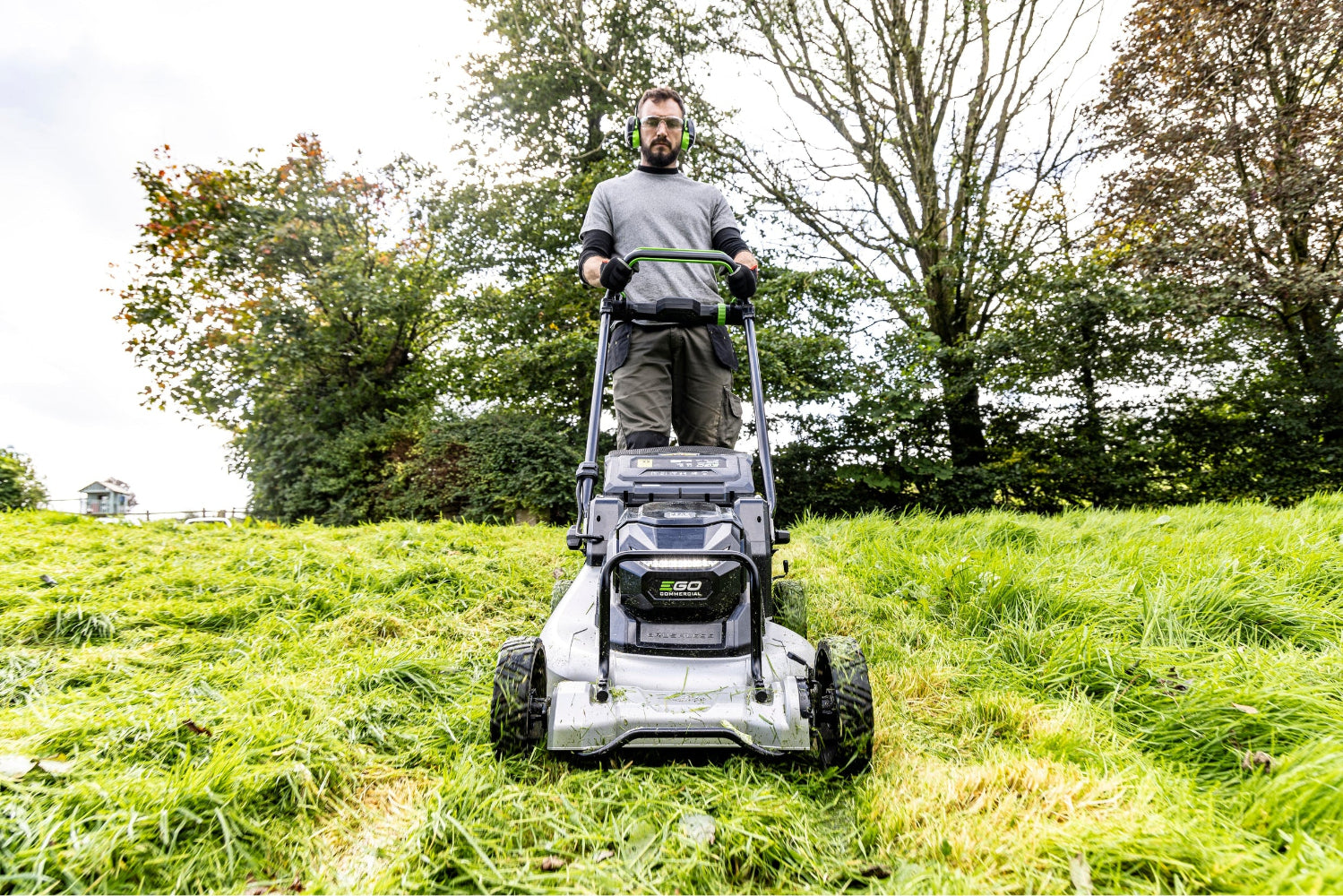 Akumulátorová kosačka EGO POWER+ 53cm PRO X s pojazdom