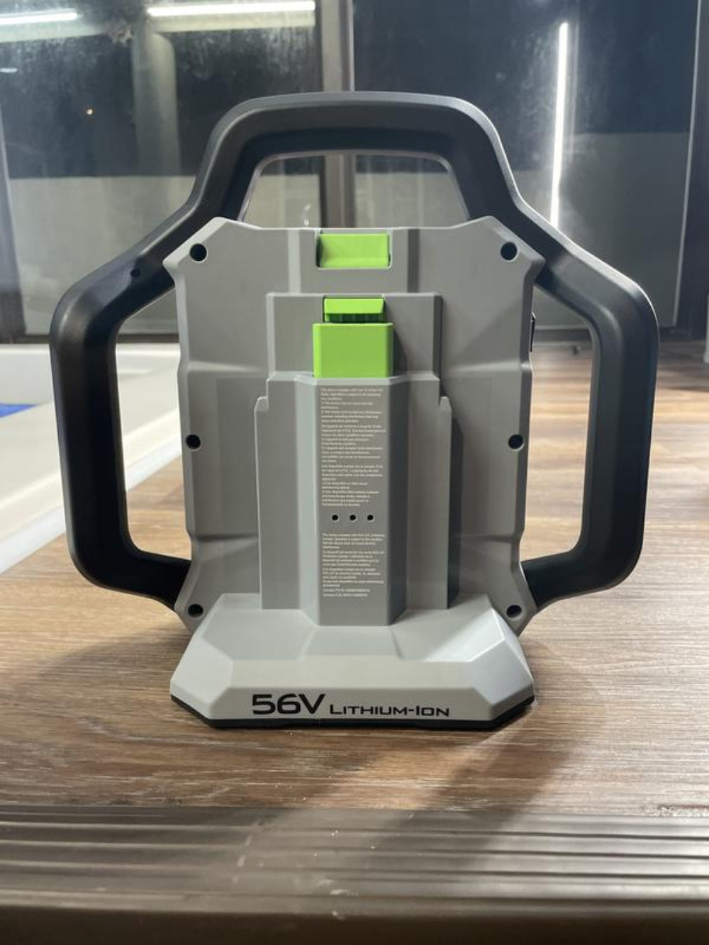 Prizmatické LED svetlo EGO Power+ 3000 LM