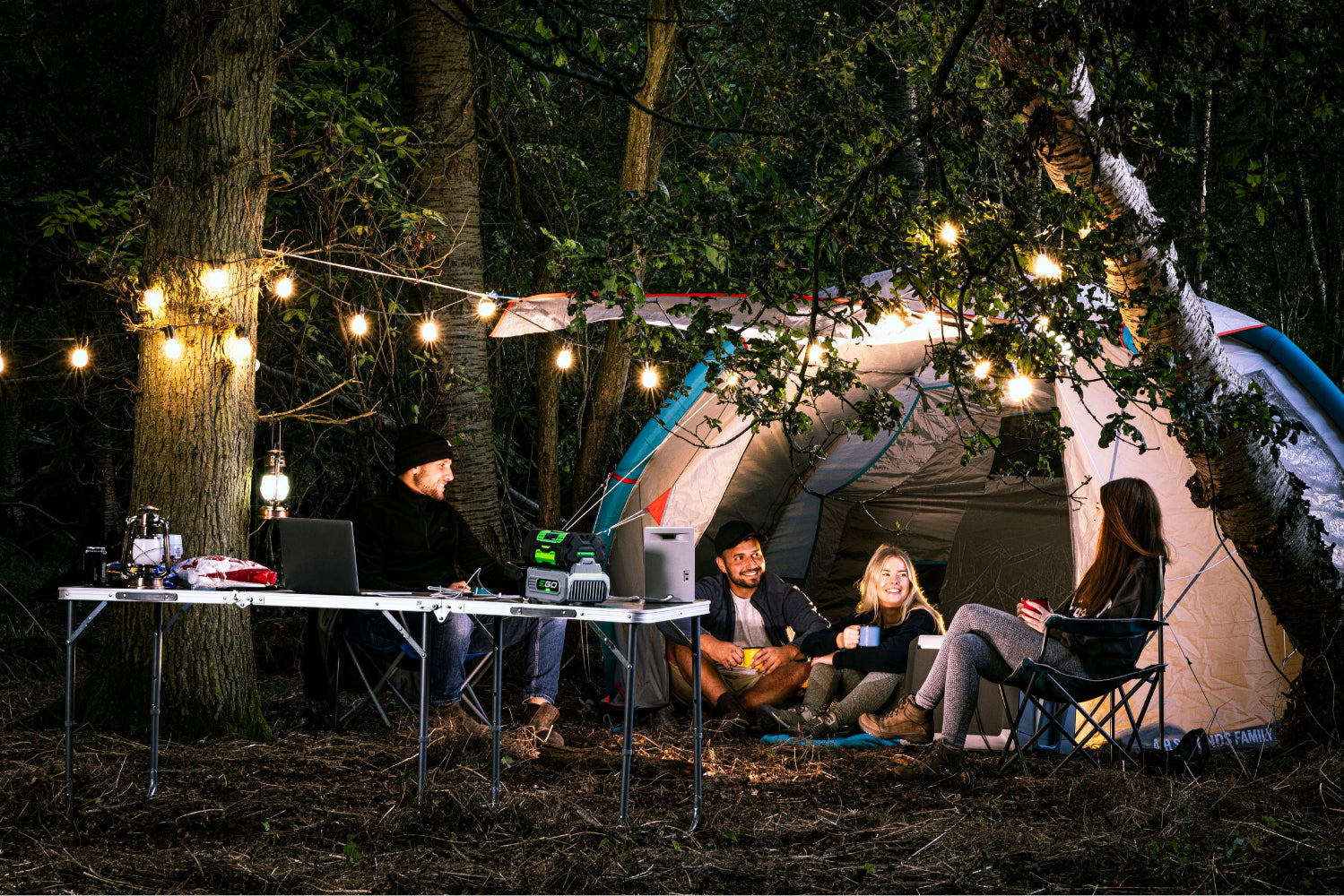 Nabíjacia stanica EGO Power+ Nexus Escape 400 W menič napätia 230 V