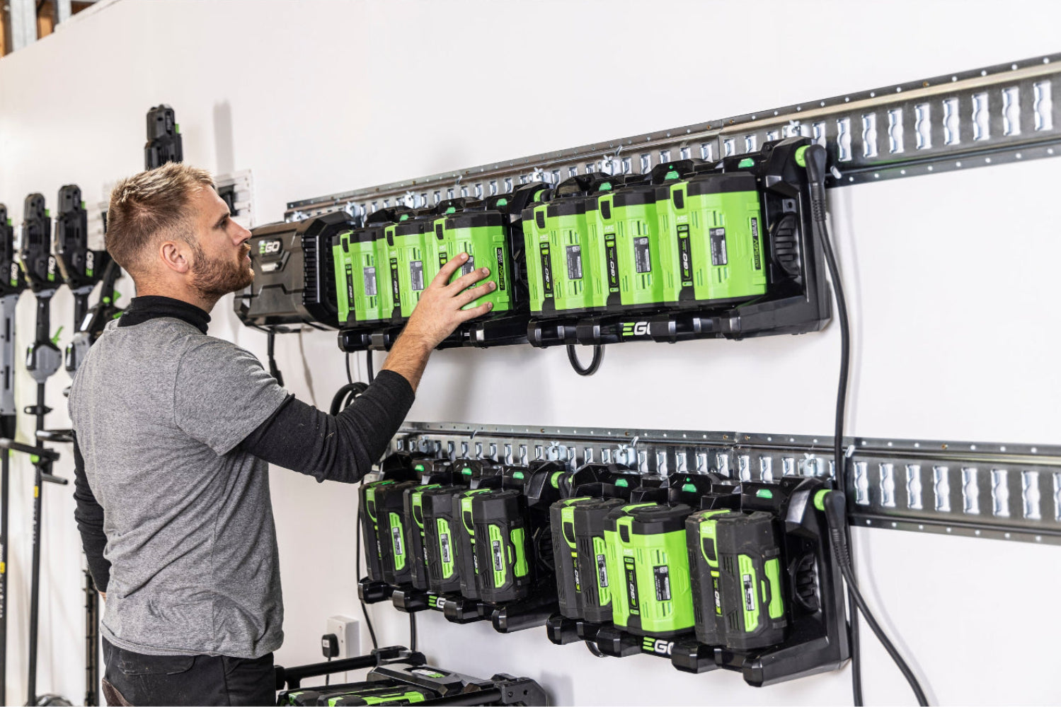 Nabíjací Hub EGO Power+ 1600 W centrálna jednotka systému PRO X