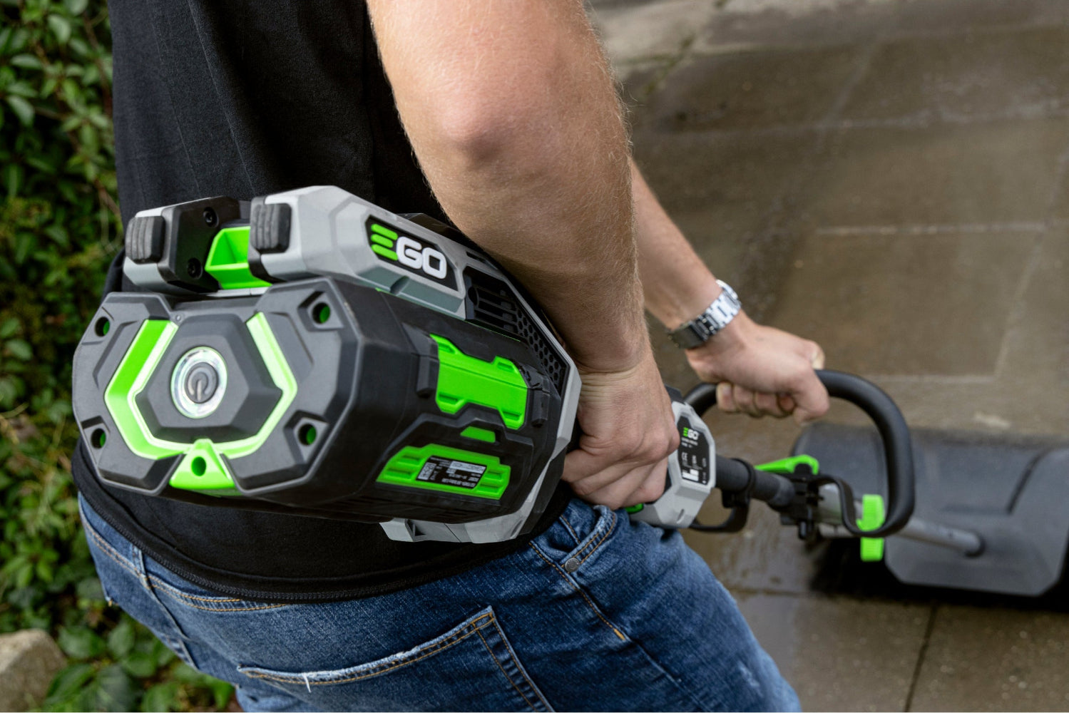 EGO Power+ BBA2100 zametacia kefa nadstavec