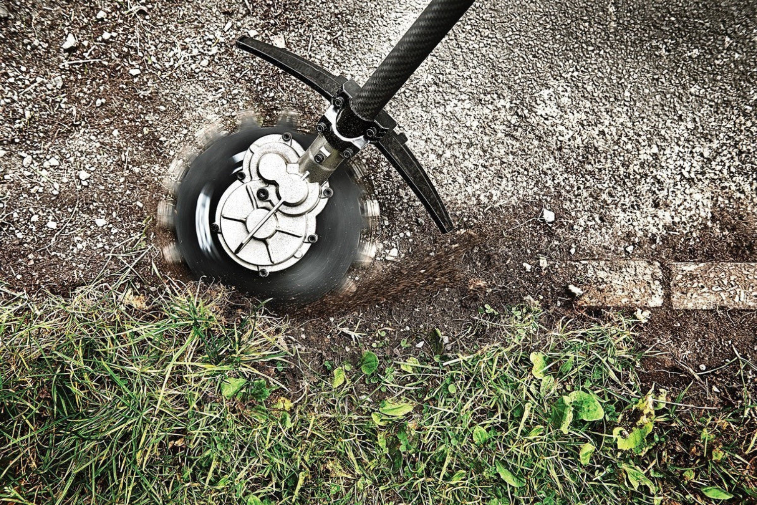 EGO Power+ RTX2300 Rotocut strihací kotúč pre presné a bezpečné vyžínanie